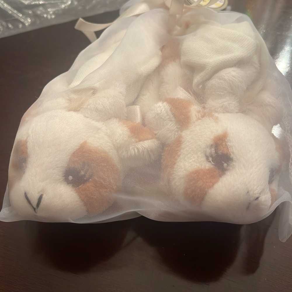Giraffe baby booties in net bag bye Bearington baby collection 6-12 months NWT
